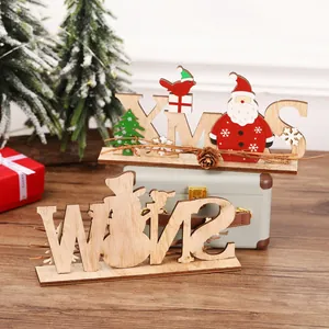 Lettere decorative XMAS e WINTER in legno con Babbo Natale e pupazzo di neve festivo