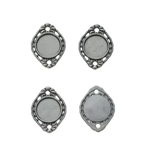 Vintage zilveren zinklegering ruitvormige hangers met ronde zetting voor DIY sieraden