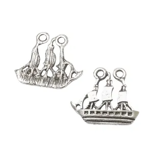 Vintage zeilboot hangers van zinklegering met antieke zilveren afwerking voor sieraden