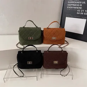 Borsa a Spalla Vintage in Velluto Trapuntato con Patta per Donna Retro Borsa a Tracolla a Catena in Metallo a Griglia a Diamante Piccola Borsa Quadrata