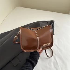 Women Vintage PU Leather Shoulder Bag Contrast Stitching Glossy Large Capacity Crossbody Bag Fashion Tote Handbag Daily Bag