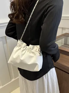 Women Modern Minimalist PU Leather Pleated Cloud Bag Solid Color Crossbody Shoulder Bag With Metal Chain Strap Daily Handbag