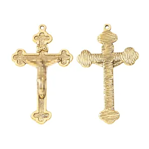 Pendaglio croce crocifisso oro vintage con figura di Gesù e dettaglio retro testurizzato