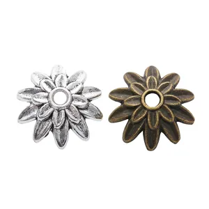 Copriperle vintage a fiore in lega di zinco argento antico e bronzo per gioielli DIY