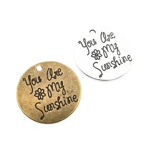 Vintage στρογγυλά μενταγιόν με χάραξη You Are My Sunshine και σχέδιο λουλουδιού για κοσμήματα