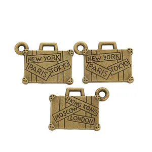 Ciondoli valigia vintage in bronzo con nomi di città per gioielli fai da te e borse