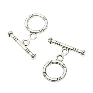 Antiek zilveren kapittelzandsluitingen voor DIY-sieraden met decoratieve ringen en staafjes
