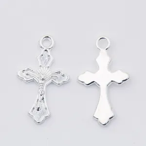 Colgantes de cruz vintage en aleación de zinc plata para joyas y collares DIY