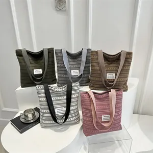 Sac Cabas en Nylon Rayé Style Coréen pour Femmes Grande Capacité Sac à Main Épaule Décontracté Fermeture Éclair Étiquette