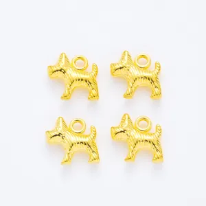 Set aus vier vergoldeten Terrier-Hundeanhängern aus Metall für DIY-Schmuckherstellung