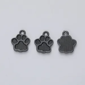 Gunmetal zinc alloy bear paw pendants for DIY jewelry making and keychains