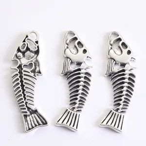 Tres colgantes de espina de pescado de aleación vintage para hacer joyas DIY