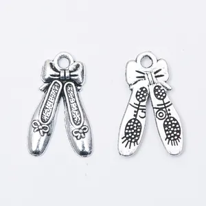 Pendentifs ballerines vintage en alliage argenté pour la création de bijoux DIY