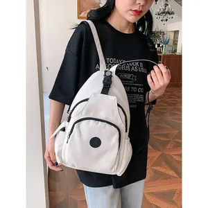Minimalistischer weißer Mode-Rucksack mit großem Fassungsvermögen und Multi-Taschen-Design