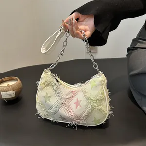 Sac bandoulière en denim avec imprimé étoiles et franges pour femme stylée
