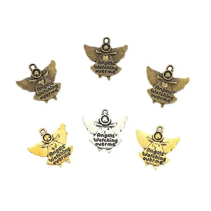 Set mit sechs Vintage Engelanhängern in Bronze Gold und Silber für DIY Schmuckstücke