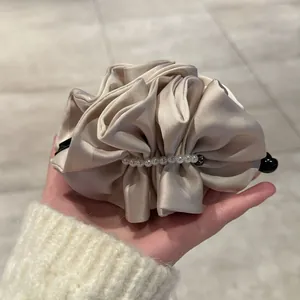 Pince à cheveux banane élégante en satin champagne avec perles pour queue de cheval chic