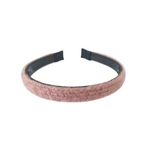 Serre-tête en tricot rose aux couleurs de bonbon avec texture tissée pour accessoire d'hiver