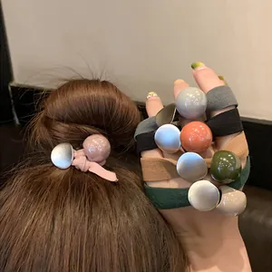 Lot d'élastiques à cheveux avec perles acryliques et disques en métal multicolores