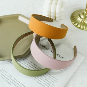Padded sponge headband set in yellow, pink and green matte fabric with French retro style