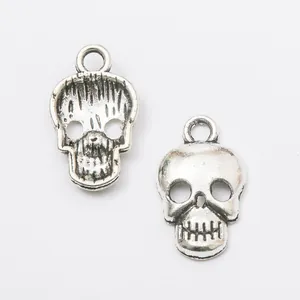 Vintage silver skull pendant charms in zinc alloy for DIY jewelry making and crafts
