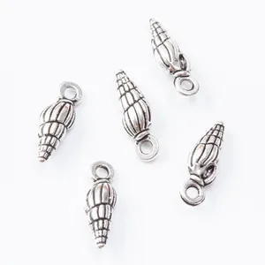 Lot de cinq pendentifs coquillages en argent vintage en alliage de zinc pour bijoux DIY