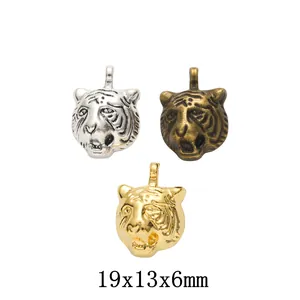 Vintage Alloy Tiger Head Pendants For DIY Jewelry Making Necklaces Bracelets Charms Findings Ancient Silver Gold Bronze Jewelry Accessory