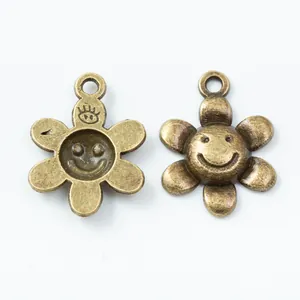 Ciondoli girasole in bronzo vintage per creazione gioielli e portachiavi fai da te