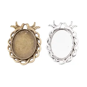 Base per pendente ovale vintage in lega con due uccelli in bronzo e argento