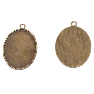 Vintage Bronze 30x40mm ovale Legierung Anhänger Basis mit strukturierten Details