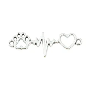 Zilveren hart- en pootafdruk bedel met hartslaglijn voor DIY sieraden