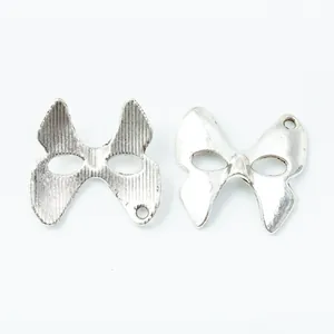 Colgantes de máscara mariposa de metal plateado para joyas DIY con reverso liso