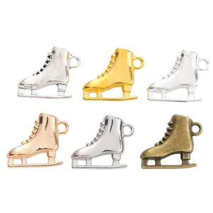 Colgantes de patines retro en plata, oro y bronce para la creación de joyas artesanales
