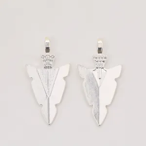 Paire de pendentifs flèche en alliage argenté vintage pour accessoires bijoux DIY