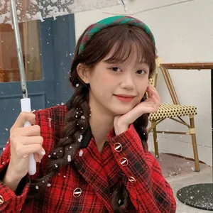 Winter plaid wide headband and tweed coat set with red and green Christmas atmosphere