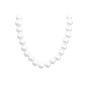 Elegante collar de perlas blancas con cierre magnético y brillo pulido para mujer