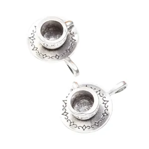 Pendentif tasse et soucoupe en alliage argenté vintage pour accessoire bijoux DIY