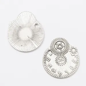 Colgante vintage de engranaje de reloj en aleación de plata antigua para joyas DIY