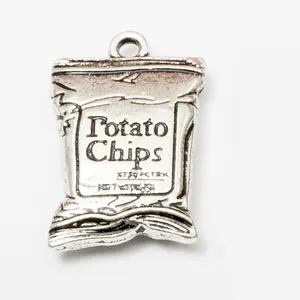 Pendentif vintage en alliage sac de chips pour création de bijoux DIY et porte-clés