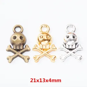 Vintage Zinc Alloy Skull Crossbones Pendants Charms For DIY Necklace Bracelet Making Halloween Jewelry Findings Accessory
