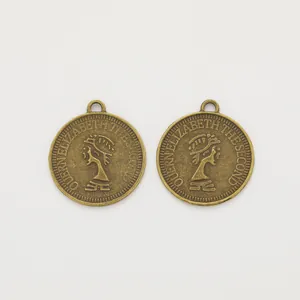 Vintage bronze zinc alloy Queen Elizabeth II profile relief charms for DIY jewelry making