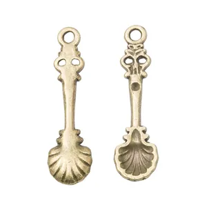 Vintage zinc alloy spoon pendants with seashell pattern in antique bronze finish