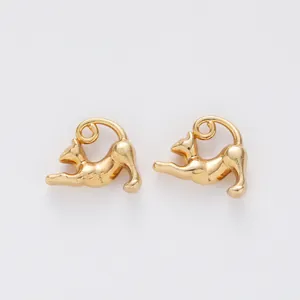 Paire de breloques chat en métal doré brillant pour la création de bijoux DIY