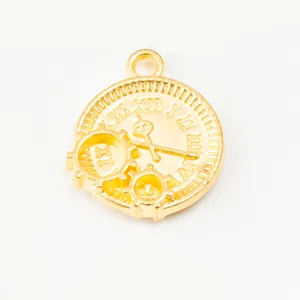 Colgante de engranaje de reloj retro en aleación de zinc dorado con números romanos DIY