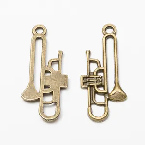 Ciondolo a forma di trombone vintage in bronzo in lega di zinco per creazione gioielli DIY