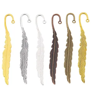 Metalen veerbedeltjes in zes metallic kleuren voor sieraden en bladwijzeraccessoires