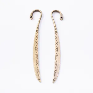 Ganchos de marcadores vintage de aleación de zinc bronce con ondas grabadas para joyas DIY