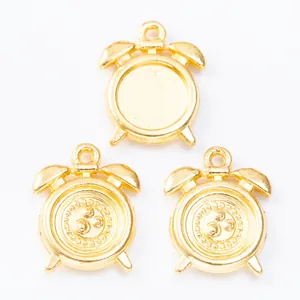 Three pieces of 8mm gold vintage clock-shaped alloy pendants for DIY jewelry making