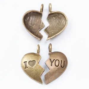 Vintage bronzen hartpuzzel hangers met I Love You gravure voor koppel sieraden