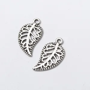 Pendentifs feuilles en alliage argenté vintage avec design évidé pour bijoux DIY